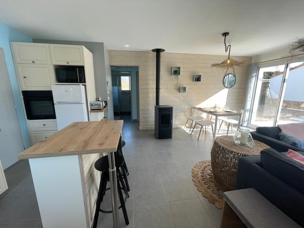 Maison Au Calme Pres Des Plages Poiroux Eksteriør billede